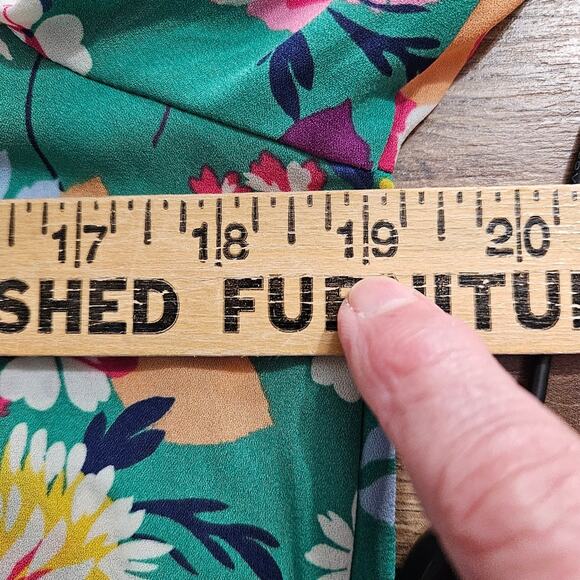 Floral Green Blouse 3/4 Bell Sleeve Womens Small Bloomcore Spring Summer Popover - Picture 10 of 14